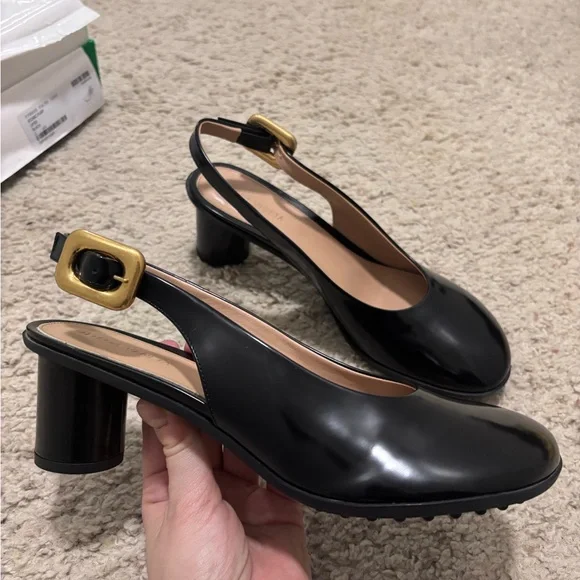 Bottega Veneta Black Leather Slingback Heels with Gold Buckle - Picture 2 of 13